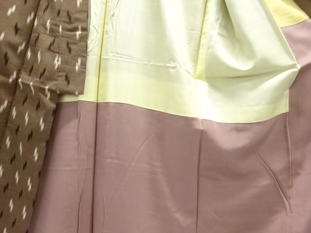  大正ロマン　絣柄織り出し着物